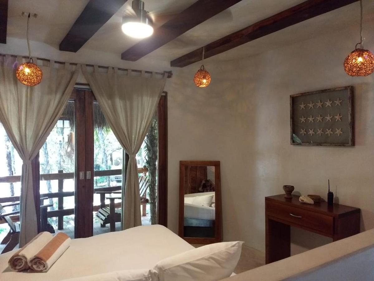 Casa Violeta Hotel Тулум Екстериор снимка