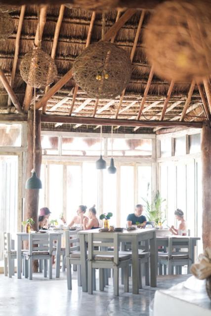 Casa Violeta Hotel Тулум Екстериор снимка