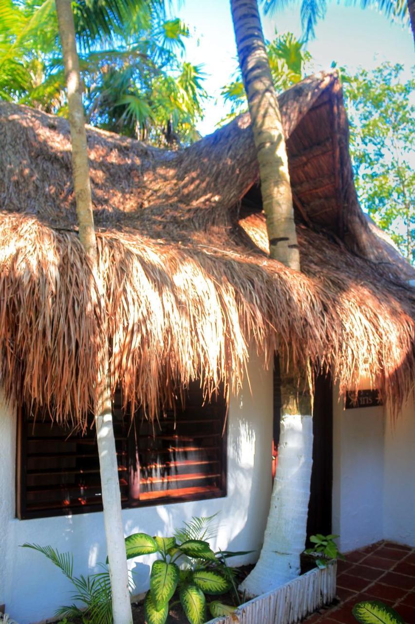 Casa Violeta Hotel Тулум Екстериор снимка