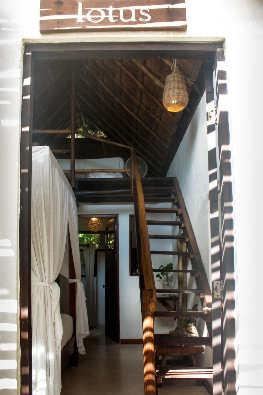 Casa Violeta Hotel Тулум Екстериор снимка