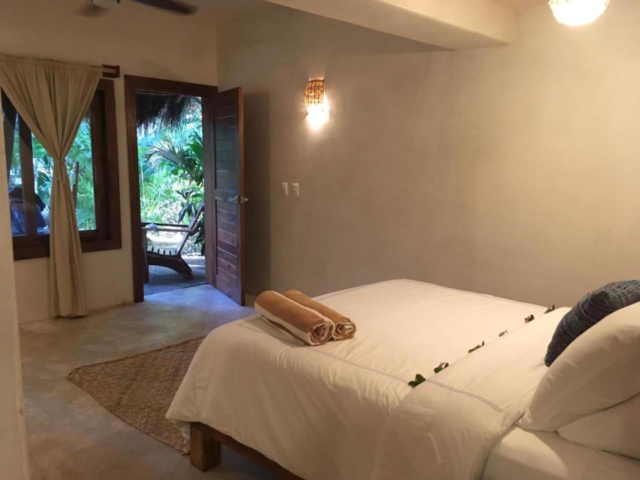 Casa Violeta Hotel Тулум Екстериор снимка