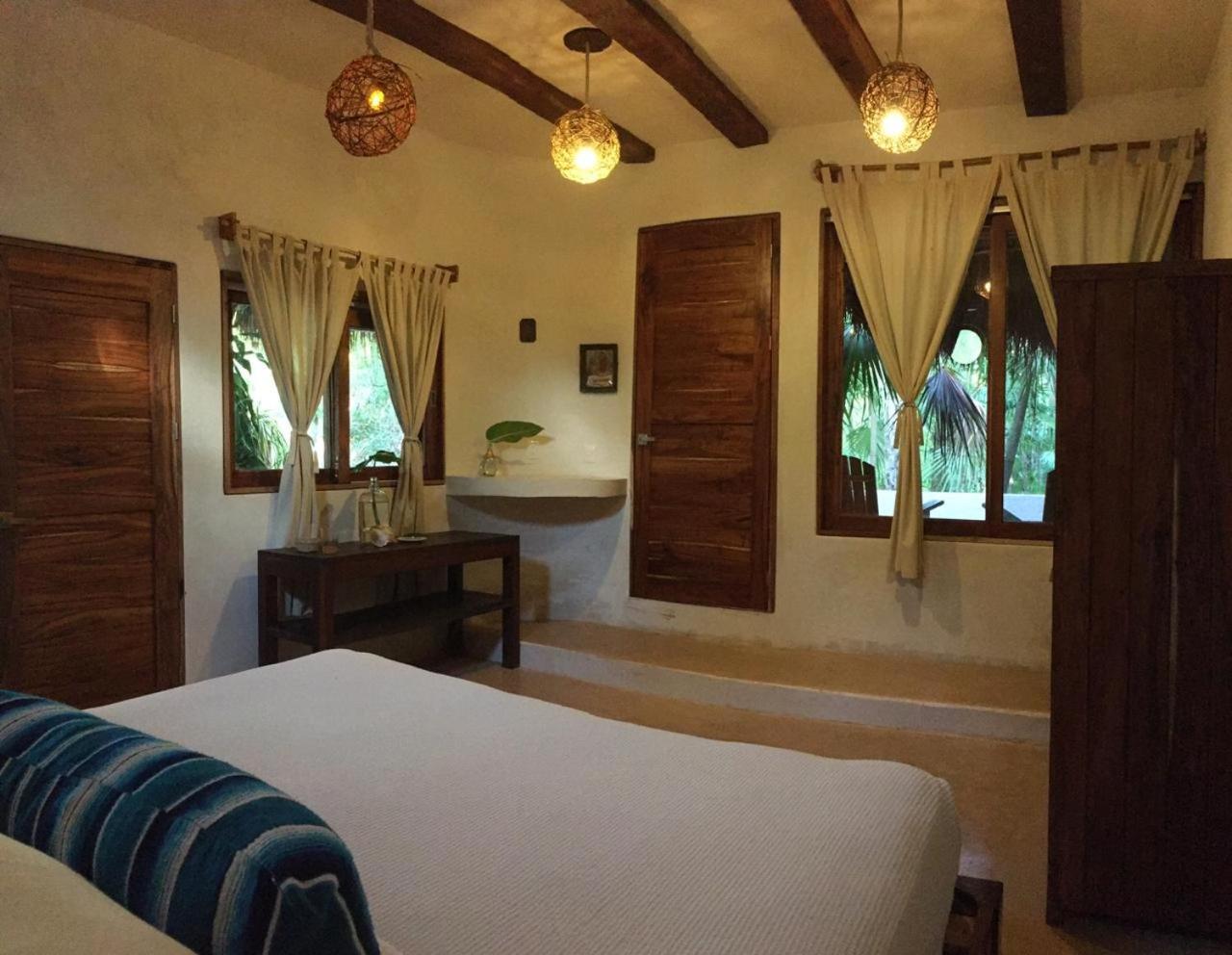 Casa Violeta Hotel Тулум Екстериор снимка